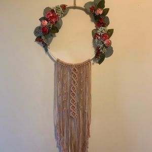 Macrame wall hanging